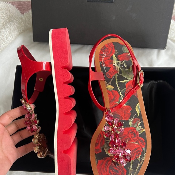 Dolce & Gabbana flip flops - Picture 9 of 13